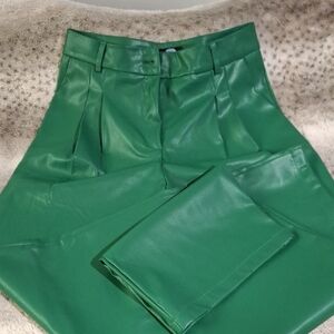 Green Women's Pants